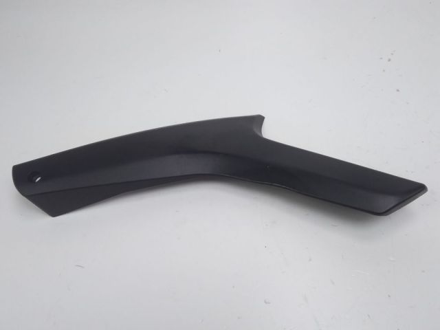 Cache lateral gauche occasion SUZUKI DL 650 V-STROM 2007