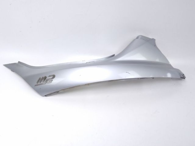 Carenage arriere gauche occasion PIAGGIO MP3 125 2006