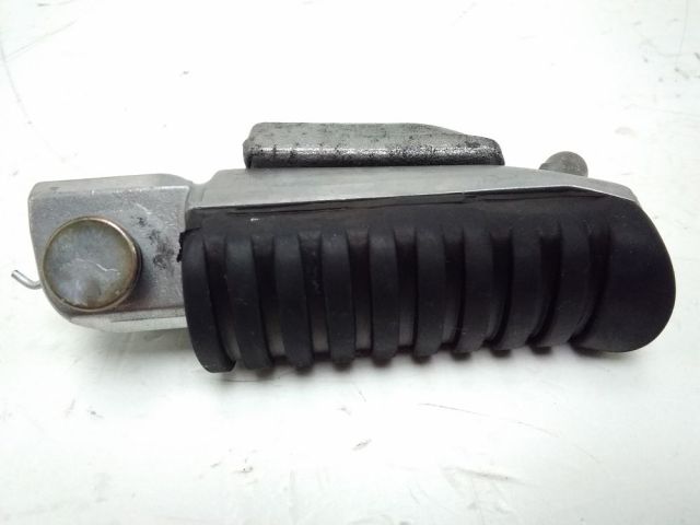 Repose pieds avant droit occasion KAWASAKI Z 750 2007