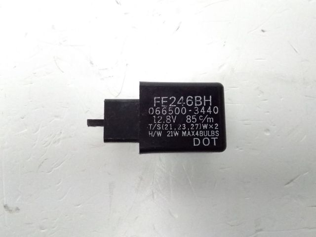 Centrale clignotant  occasion KAWASAKI GPZ 1100 1995