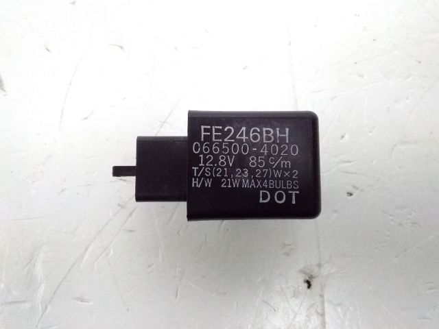 Centrale clignotant  occasion KAWASAKI ZRX 1200 2002