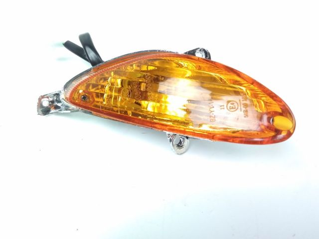 Clignotant avant g occasion RAZZ STEED QT 2011