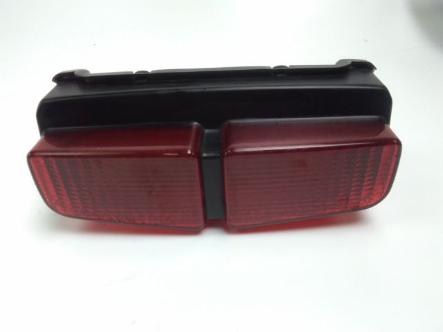 Feu arriere occasion YAMAHA FZS 600 FAZER 2000