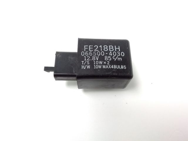 Centrale clignotant  occasion KAWASAKI ER-6N 2010