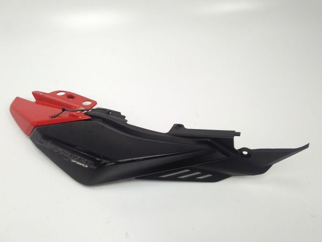 Carenage arriere droit occasion APRILIA SHIVER 2009