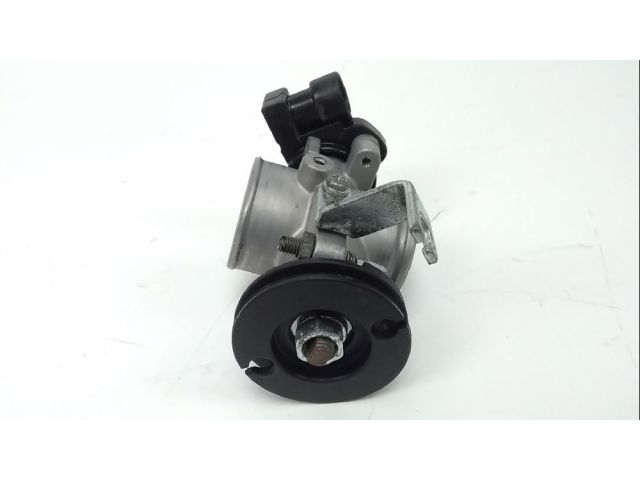 Corps d'injection droit occasion KEEWAY SILVERBLADE 2011