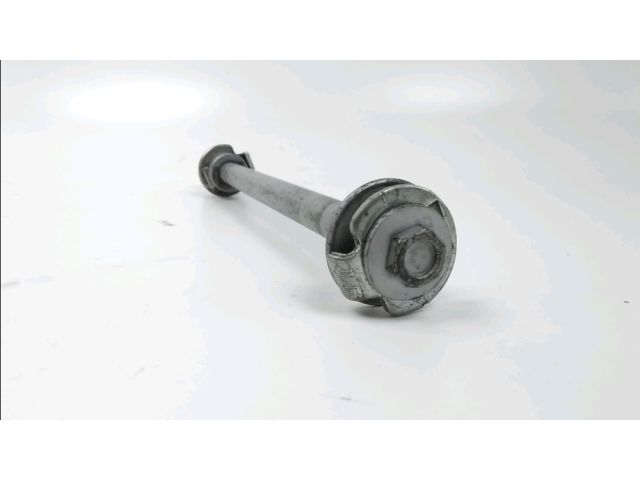 Axe de roue arriere occasion HONDA CB 600 HORNET 2003