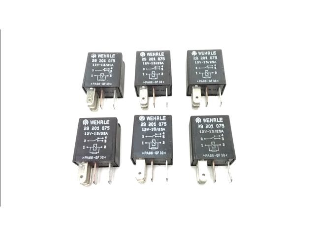 Relais boitier electrique occasion PEUGEOT METROPOLIS 2015