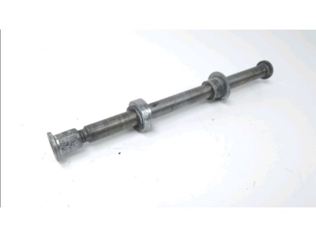 Axe de roue arriere occasion KAWASAKI ZZR 1100 1993