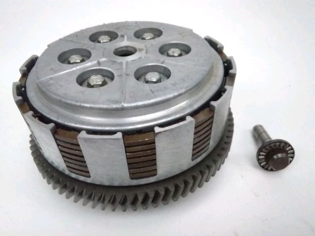 Embrayage complet occasion SUZUKI GSX 400 1984