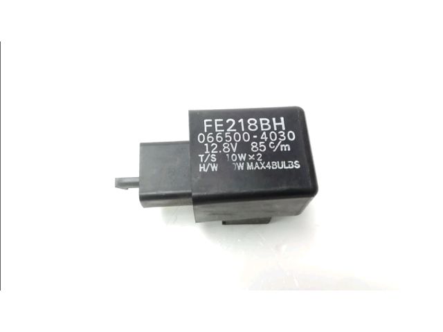 Centrale clignotant  occasion YAMAHA XJ6 600 N 2009