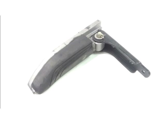 Platine et repose pieds arriere gauche occasion PIAGGIO BEVERLY 350 2012