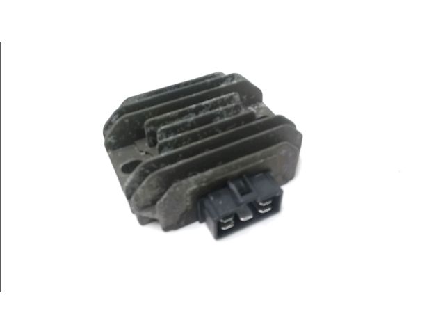 Regulateur de tension occasion PIAGGIO X-EVO 125 2015