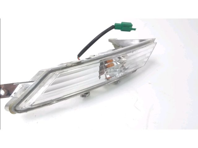 Clignotant arriere g occasion PEUGEOT GEOPOLIS 2006