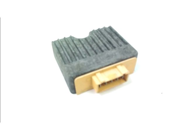 Regulateur de tension occasion PIAGGIO FLY 100 2009