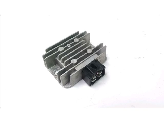 Regulateur de tension occasion LINTEX HURRICANE 2018