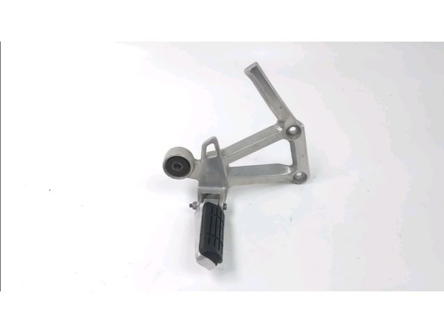 Platine arriere droite complete occasion YAMAHA FZS 600 FAZER 2002