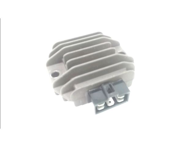 Regulateur de tension occasion YAMAHA YP 125 X-MAX 2010