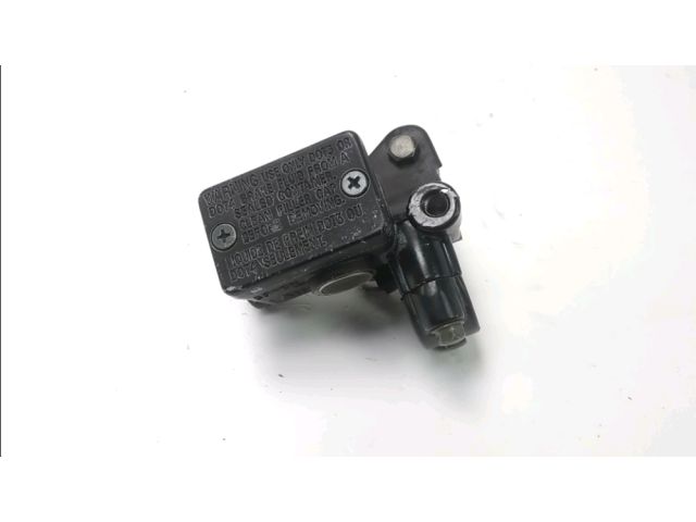 Maitre cylindre frein av complet occasion IMF QT 2011