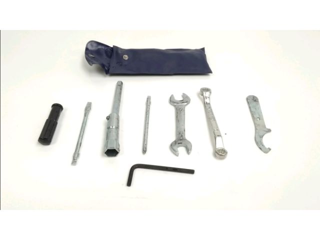 Trousse outil occasion HONDA FJS 400 SILVERWING 2006