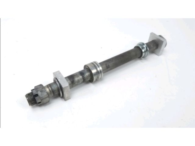 Axe de roue arriere occasion KAWASAKI ZX-6R 636 NINJA 2002