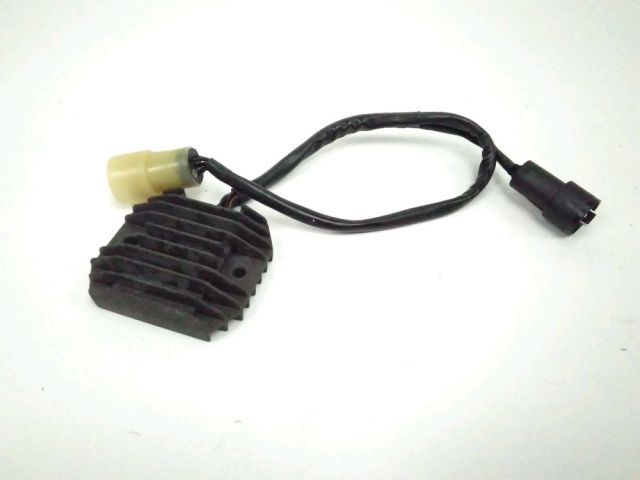Regulateur de tension occasion KAWASAKI ZX-6R 600 NINJA 2000
