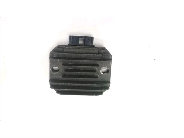 Regulateur de tension occasion PIAGGIO X-EVO 125 2008