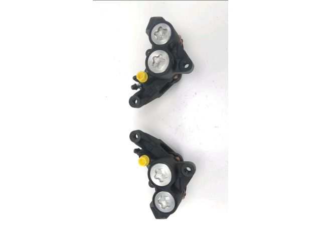 Etrier frein avant occasion YAMAHA TDM 900 2012