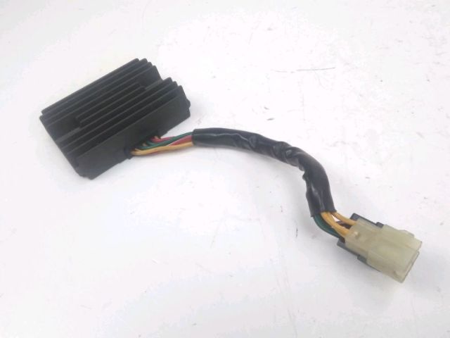 Regulateur de tension occasion DUCATI MONSTER 620 IE 2003