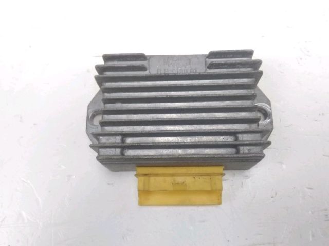 Regulateur de tension occasion APRILIA HABANA 2001