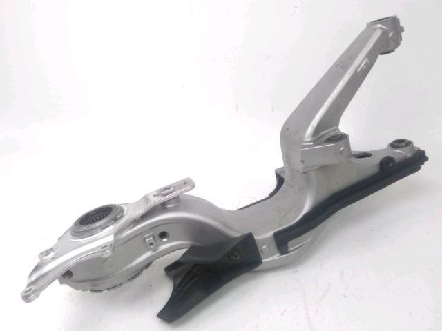 Garde-chaîne Et Durite De Frein Pour Honda VFR 800 VTEC - Arrière, Couleur Noir, D'occasion