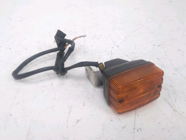 Clignotant arriere g occasion HONDA CX 650 E 1984