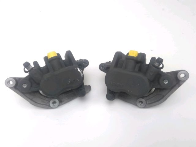 Etrier frein avant occasion HONDA CBF 600 2009