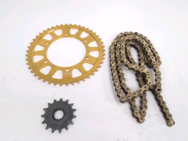 Kit chaine complet occasion TRIUMPH STREET TRIPLE 2017