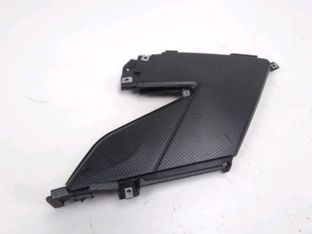 Habillage platine gauche occasion APRILIA SRV 2012