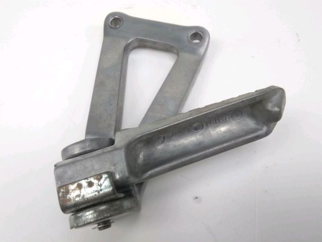Platine et repose pieds arriere gauche occasion KAWASAKI ZR-7 1999