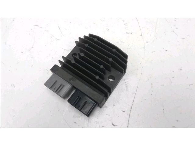 Regulateur de tension occasion HONDA CBR 500 R 2018