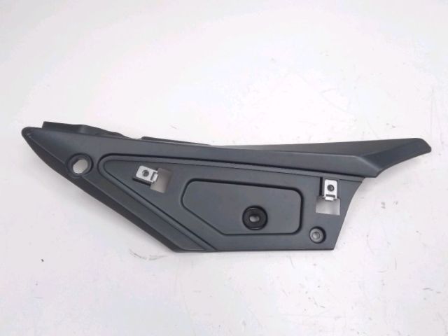 Carenage avant droit occasion MONDIAL HIPSTER 2017