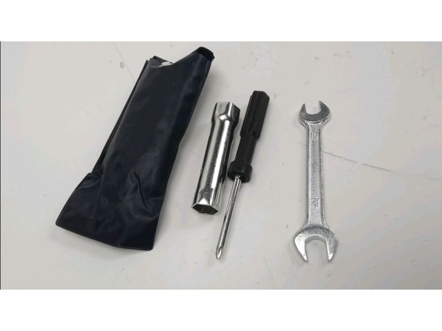 Trousse outil occasion TNT BOSTON 2019