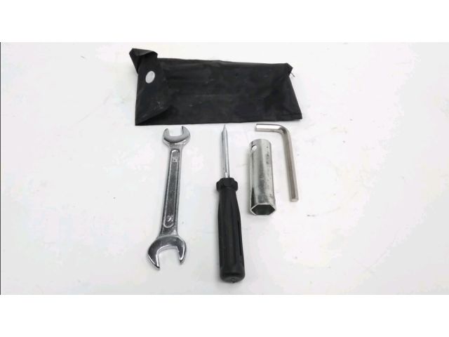 Trousse outil occasion VASTRO SEVENTYS 2019