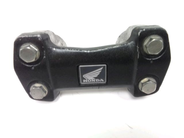 Pontets de guidon occasion HONDA CBF 125 2014