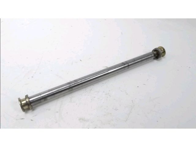 Axe de roue arriere occasion TRIUMPH SPRINT 1995