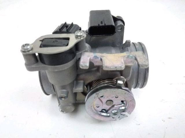 Corps d'injection gauche occasion HONDA X-ADV 750 2018