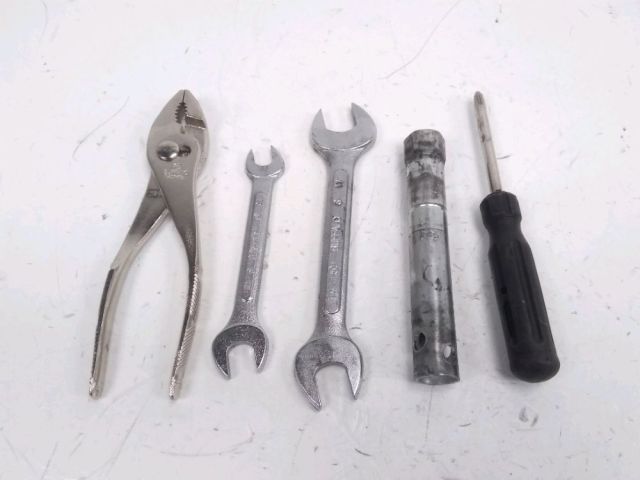 Trousse outil occasion HYOSUNG KARION 2003