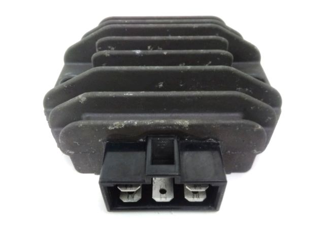 Regulateur de tension occasion YAMAHA YP 125 X-MAX 2011