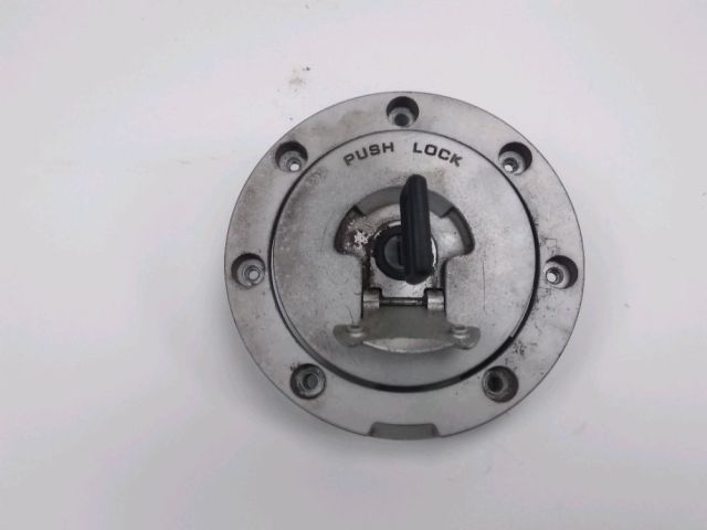 Bouchon de reservoir occasion HONDA CB 750 SEVEN FIFTY 1997