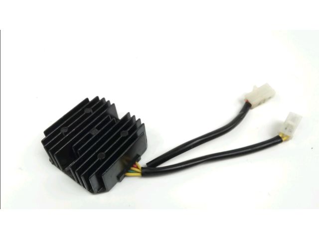Regulateur de tension occasion KYMCO QUANNON 2012
