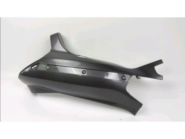 Carenage arriere droit occasion PIAGGIO X-EVO 250 2008