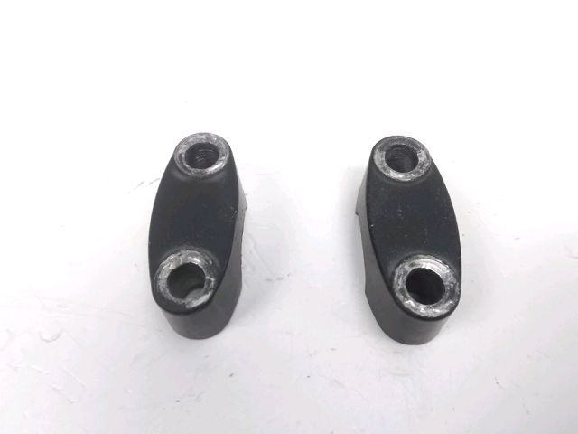 Pontets de guidon occasion TRIUMPH TIGER 1995