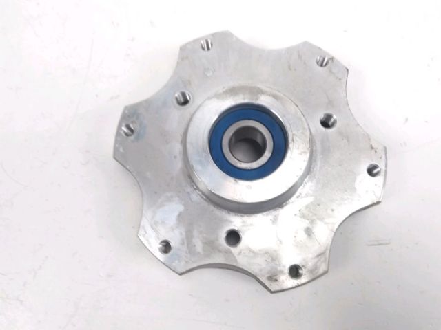 Moyeu de roue avant gauche occasion QUADRO 3D S 2014